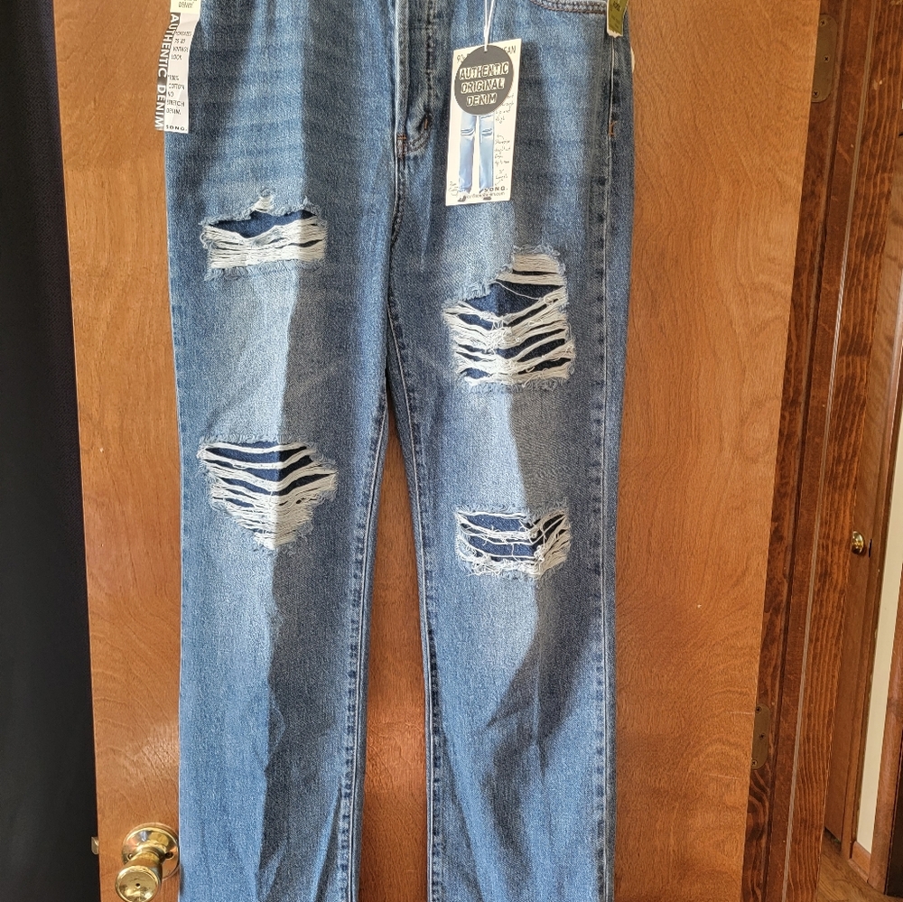 New 90's Boyfriend jeans